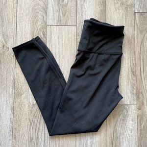 Athleta Leggings Persistence Laser Cut 7/8 Tight Size XS